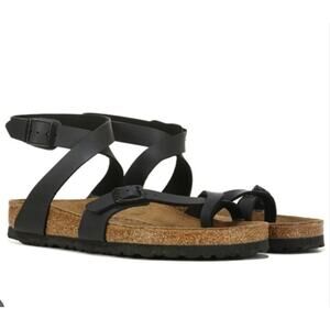 Birkenstock Yara Oiled Leather Sandals in Black